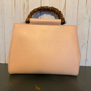 Pristine Gucci Bamboo Top Handle Nymphaea Pink Leather Bag Tote with Strap